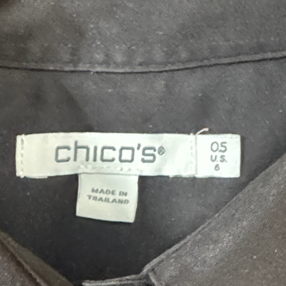 Chico Classic Black women’s button down dress Shirt size 0.5 or 6. - Picture 2 of 8